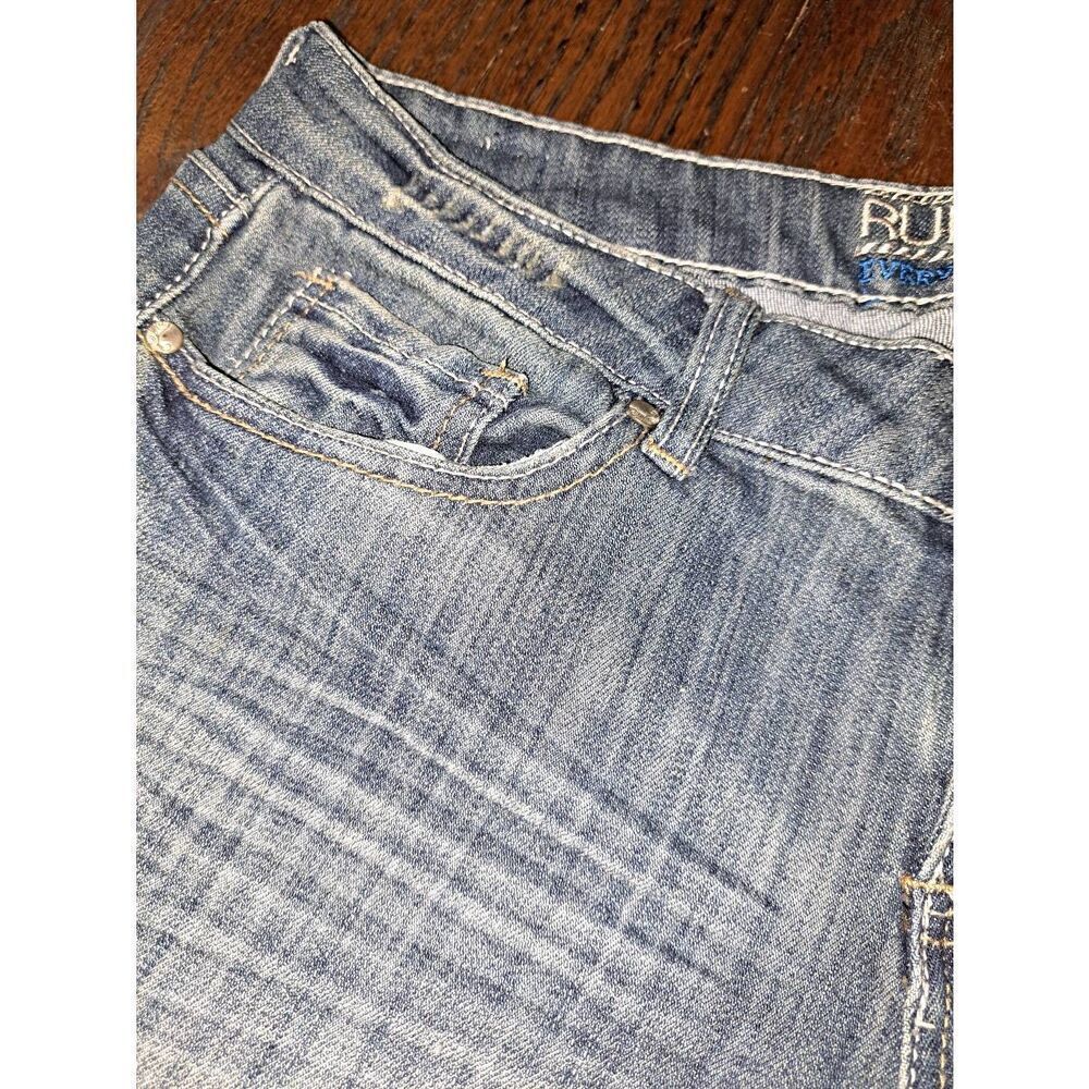 Size 8 Short Refuge Runway Everyday Boot Distressed Denim Boot Cut Blue Jeans - Picture 6 of 8